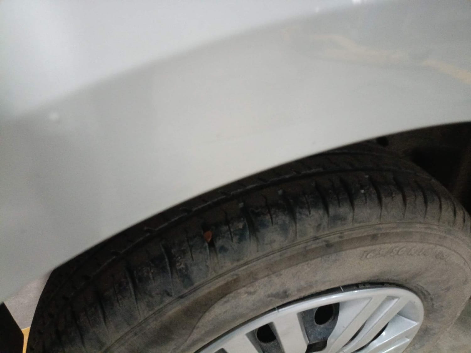 Used 2021 Maruti Suzuki Swift VXi Petrol Manual dents MINOR SCRATCH