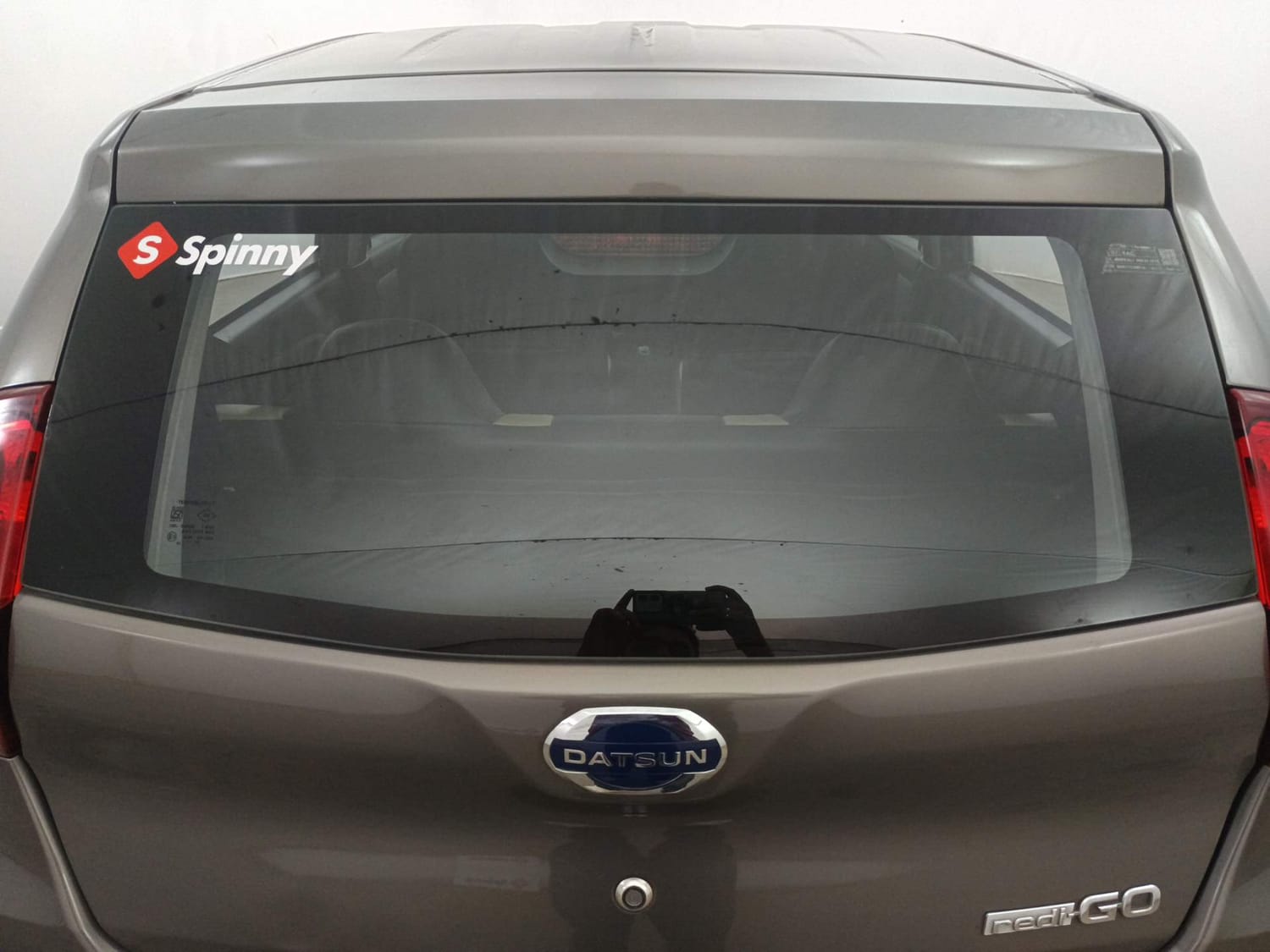 Used 2022 Datsun Redi-GO A Petrol Manual exterior BACK WINDSHIELD VIEW