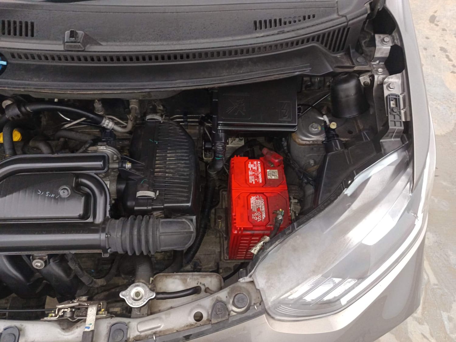 Used 2022 Datsun Redi-GO A Petrol Manual engine ENGINE LEFT SIDE VIEW