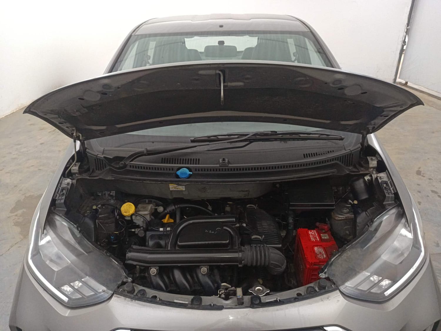 Used 2022 Datsun Redi-GO A Petrol Manual engine ENGINE & BONNET OPEN FRONT VIEW