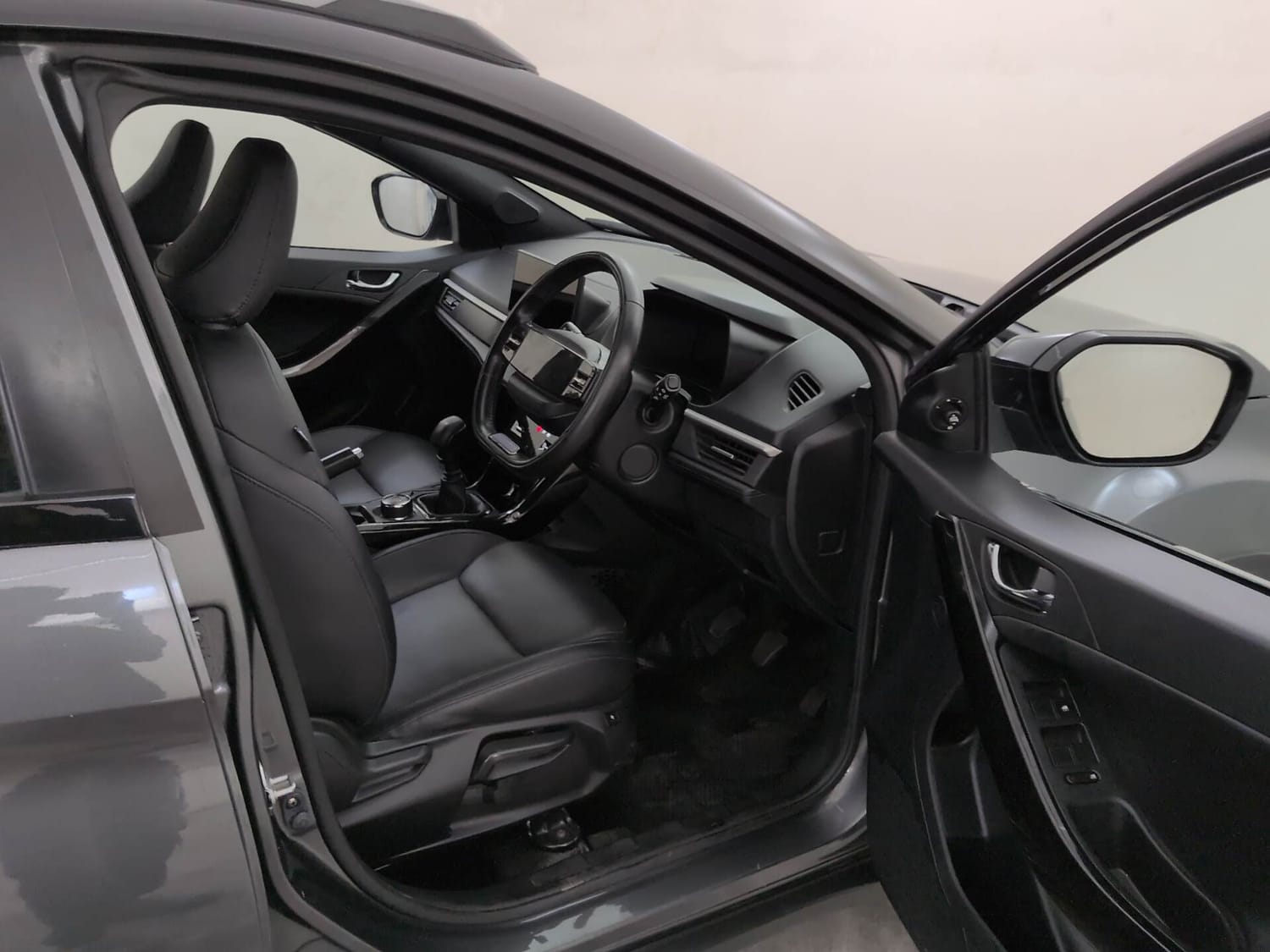 Used 2025 Tata Nexon Fearless Plus S 1.2 Revotron Petrol 6MT DT Petrol Manual interior RIGHT SIDE FRONT DOOR CABIN VIEW