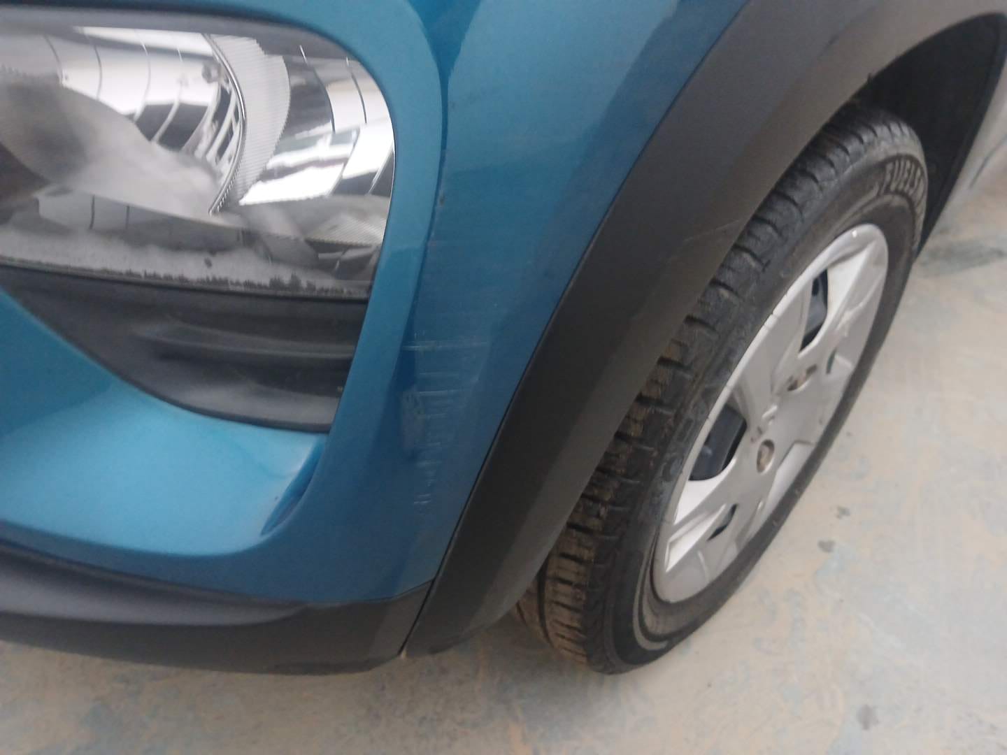 Used 2021 Renault Kwid RXT 1.0 AMT Opt Petrol Automatic dents MINOR SCRATCH