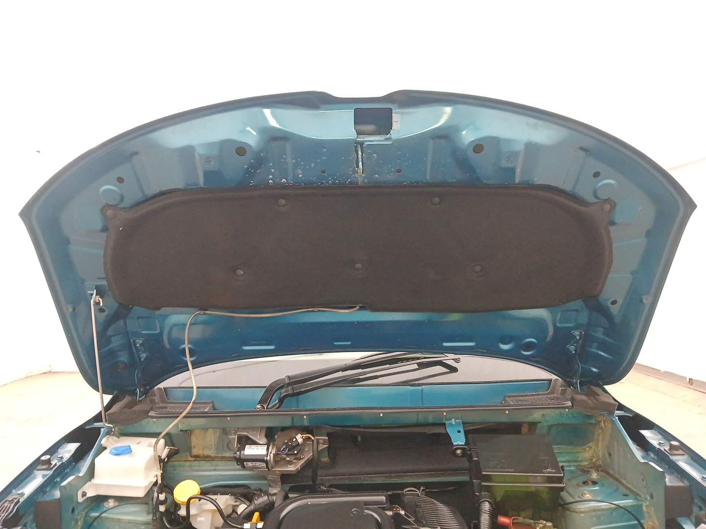 Used 2021 Renault Kwid RXT 1.0 AMT Opt Petrol Automatic engine ENGINE & BONNET OPEN FRONT VIEW