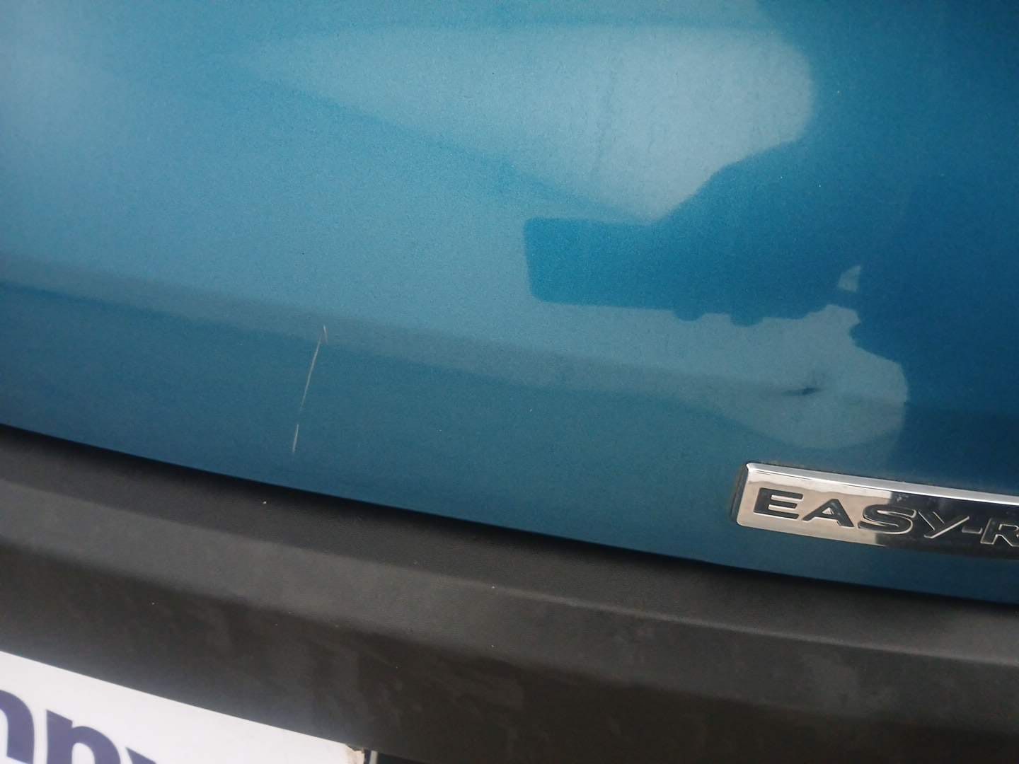 Used 2021 Renault Kwid RXT 1.0 AMT Opt Petrol Automatic dents MINOR SCRATCH