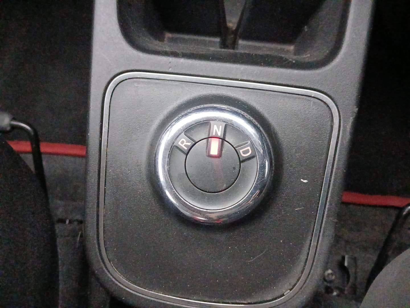 Used 2021 Renault Kwid RXT 1.0 AMT Opt Petrol Automatic interior GEAR  KNOB VIEW