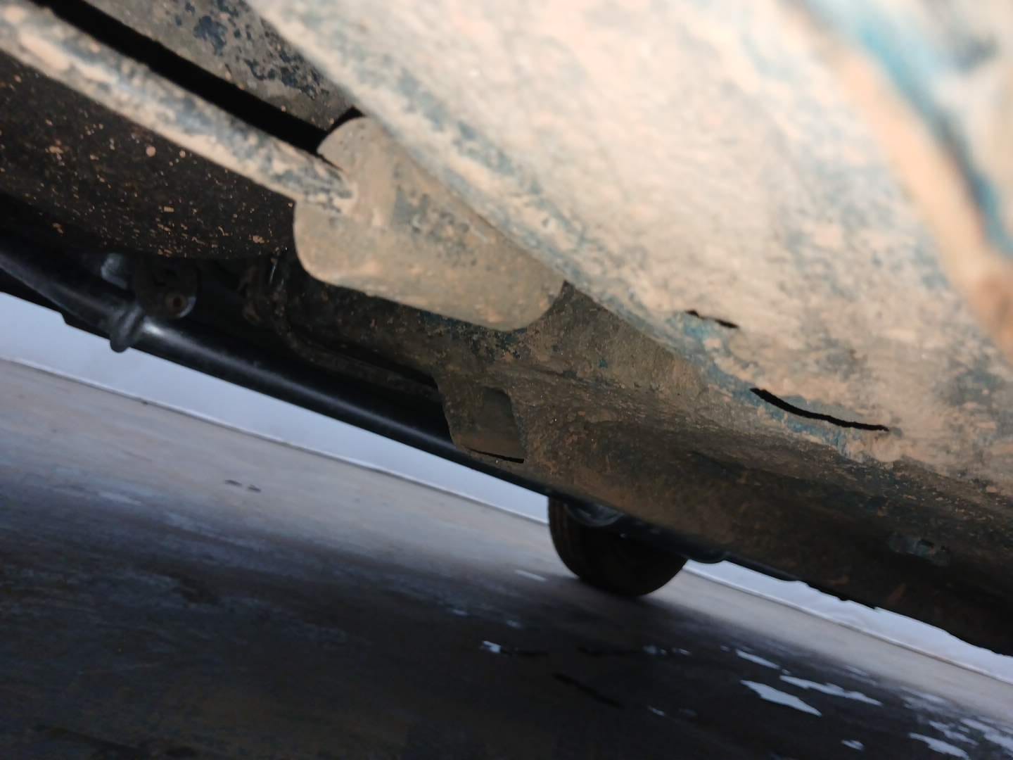 Used 2021 Renault Kwid RXT 1.0 AMT Opt Petrol Automatic extra REAR RIGHT UNDERBODY VIEW