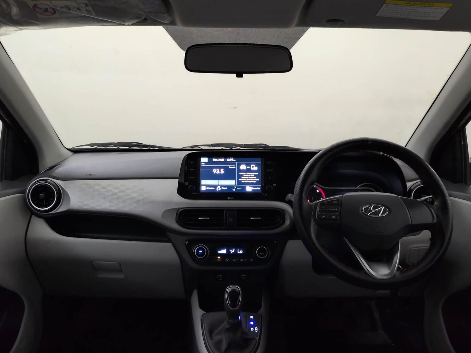 Used 2021 Hyundai Grand i10 Nios Sportz AMT 1.2 CRDi Diesel Automatic interior DASHBOARD VIEW