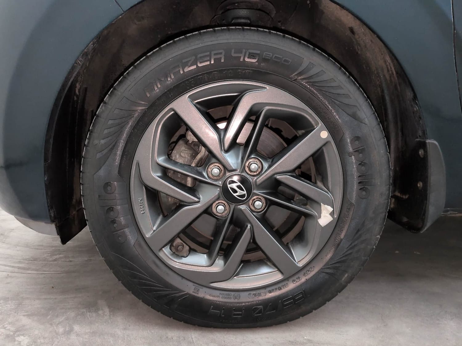 Used 2021 Hyundai Grand i10 Nios Sportz AMT 1.2 CRDi Diesel Automatic tyres LEFT FRONT TYRE RIM VIEW