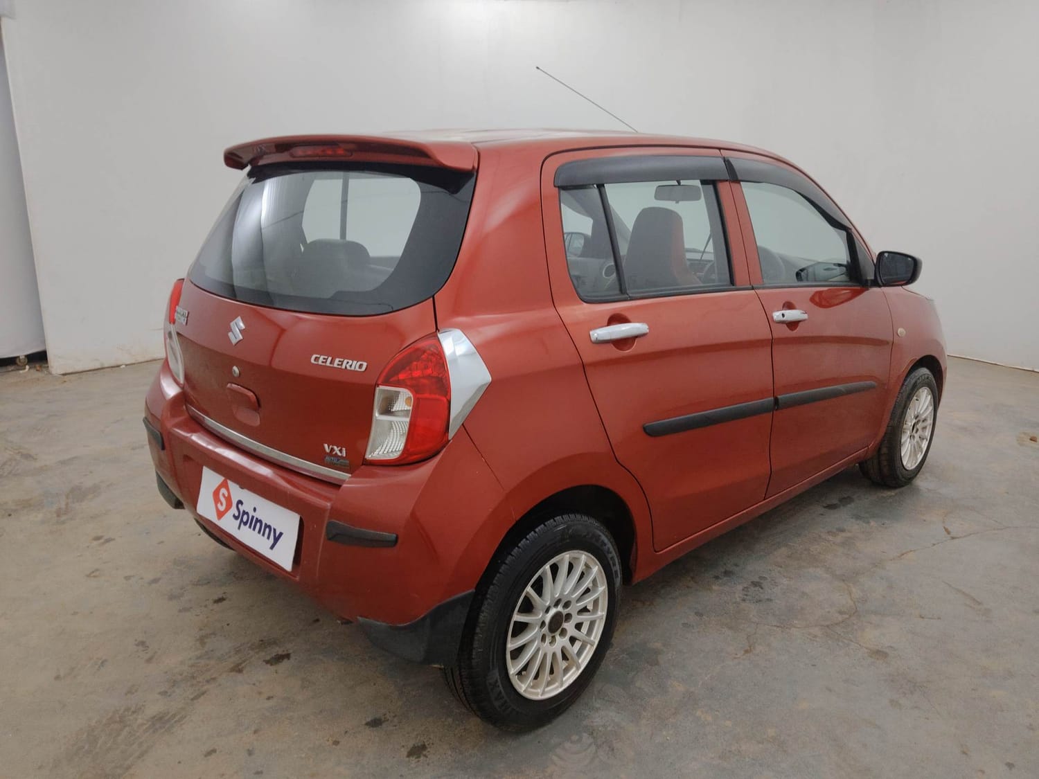 Used 2014 Maruti Suzuki Celerio VXi AMT Petrol Automatic exterior RIGHT REAR CORNER VIEW