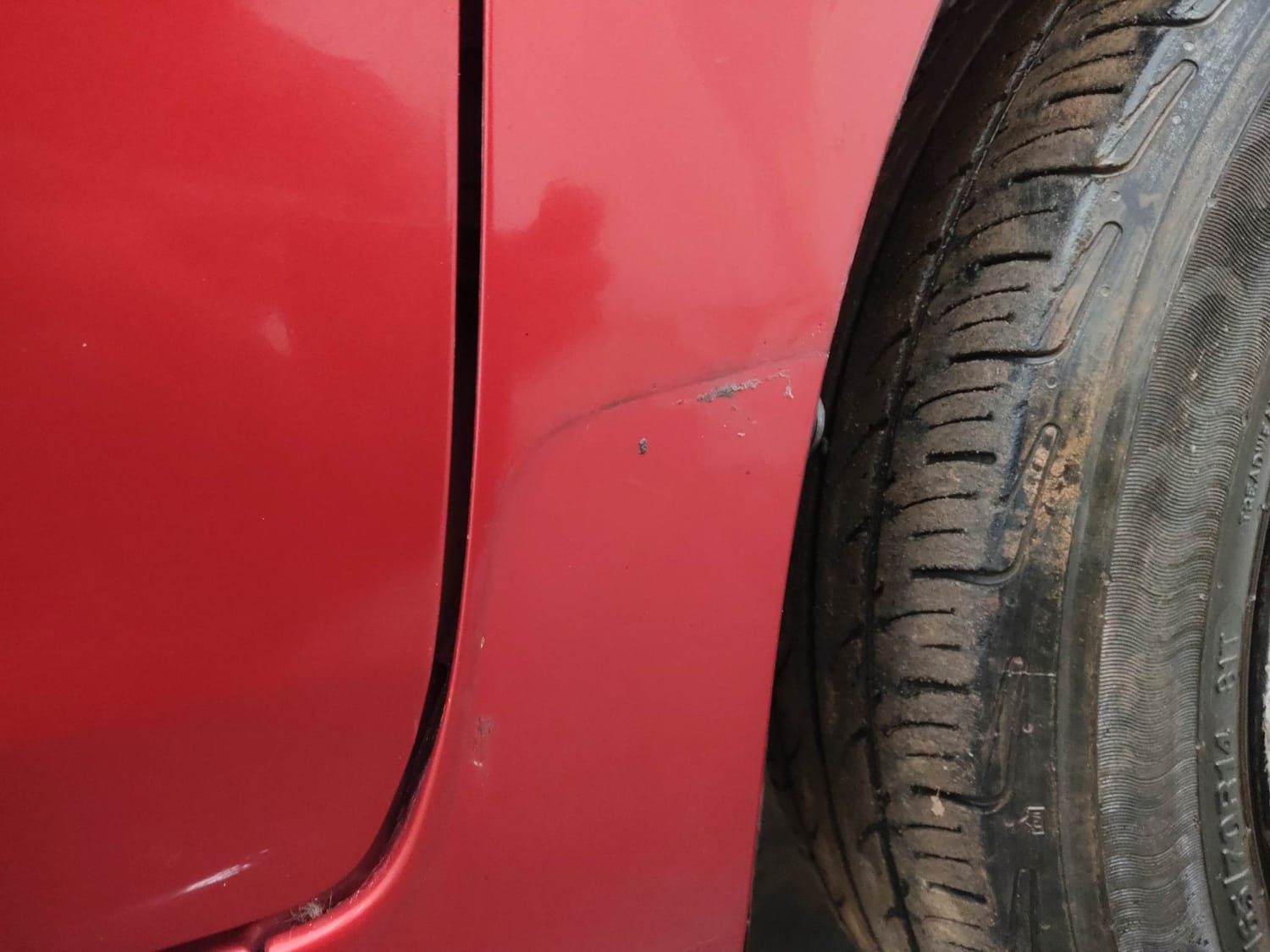 Used 2014 Maruti Suzuki Celerio VXi AMT Petrol Automatic dents MINOR SCRATCH