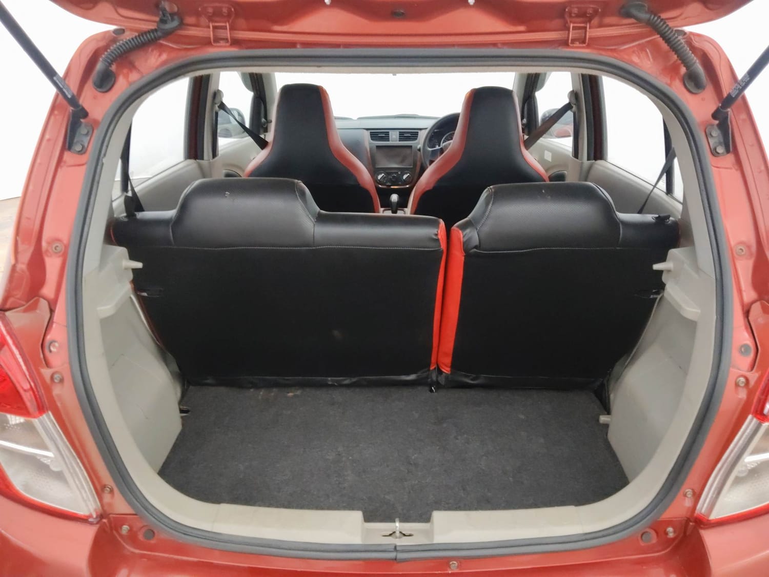 Used 2014 Maruti Suzuki Celerio VXi AMT Petrol Automatic interior DICKY INSIDE VIEW