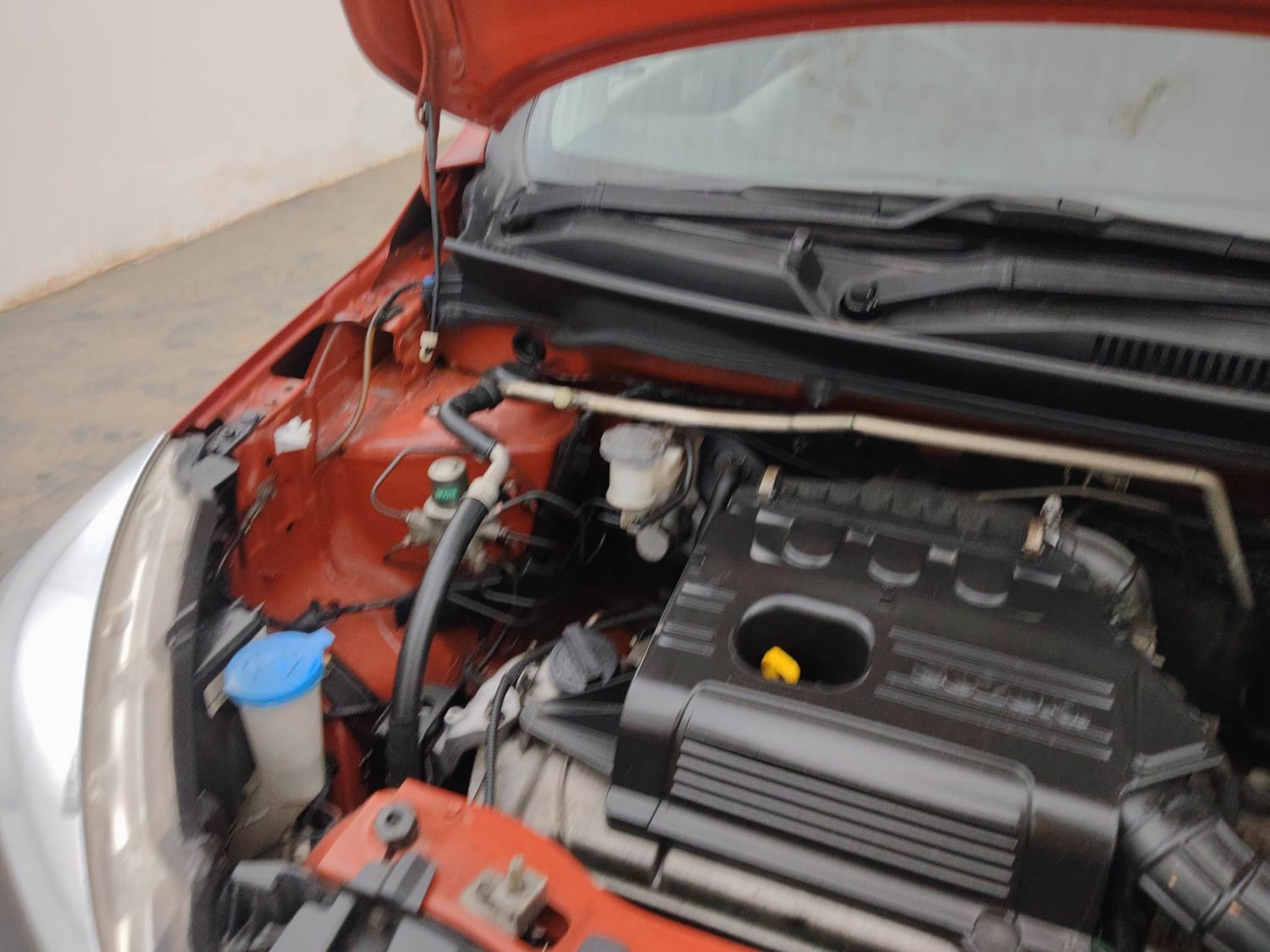 Used 2014 Maruti Suzuki Celerio VXi AMT Petrol Automatic engine ENGINE RIGHT SIDE VIEW