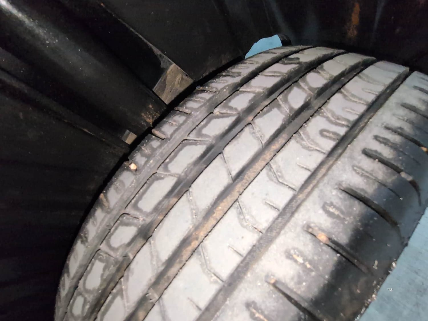 Used 2023 Maruti Suzuki Baleno Alpha AGS Petrol Automatic tyres LEFT REAR TYRE TREAD VIEW
