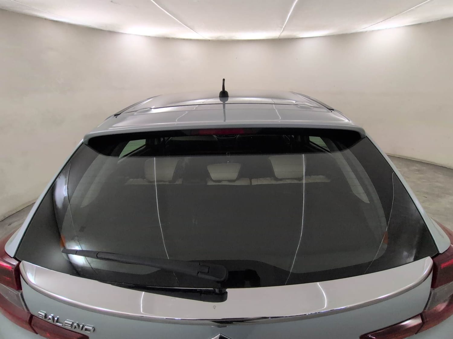 Used 2023 Maruti Suzuki Baleno Alpha AGS Petrol Automatic exterior BACK WINDSHIELD VIEW