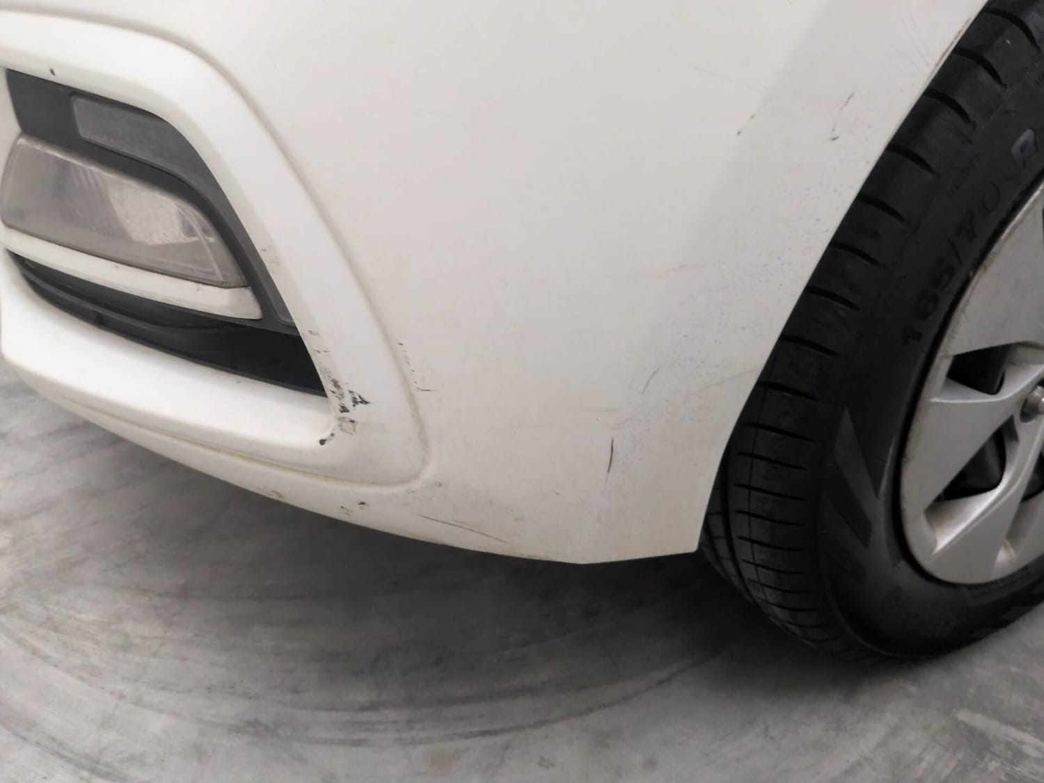Used 2018 Hyundai Xcent S Petrol Manual dents MINOR SCRATCH