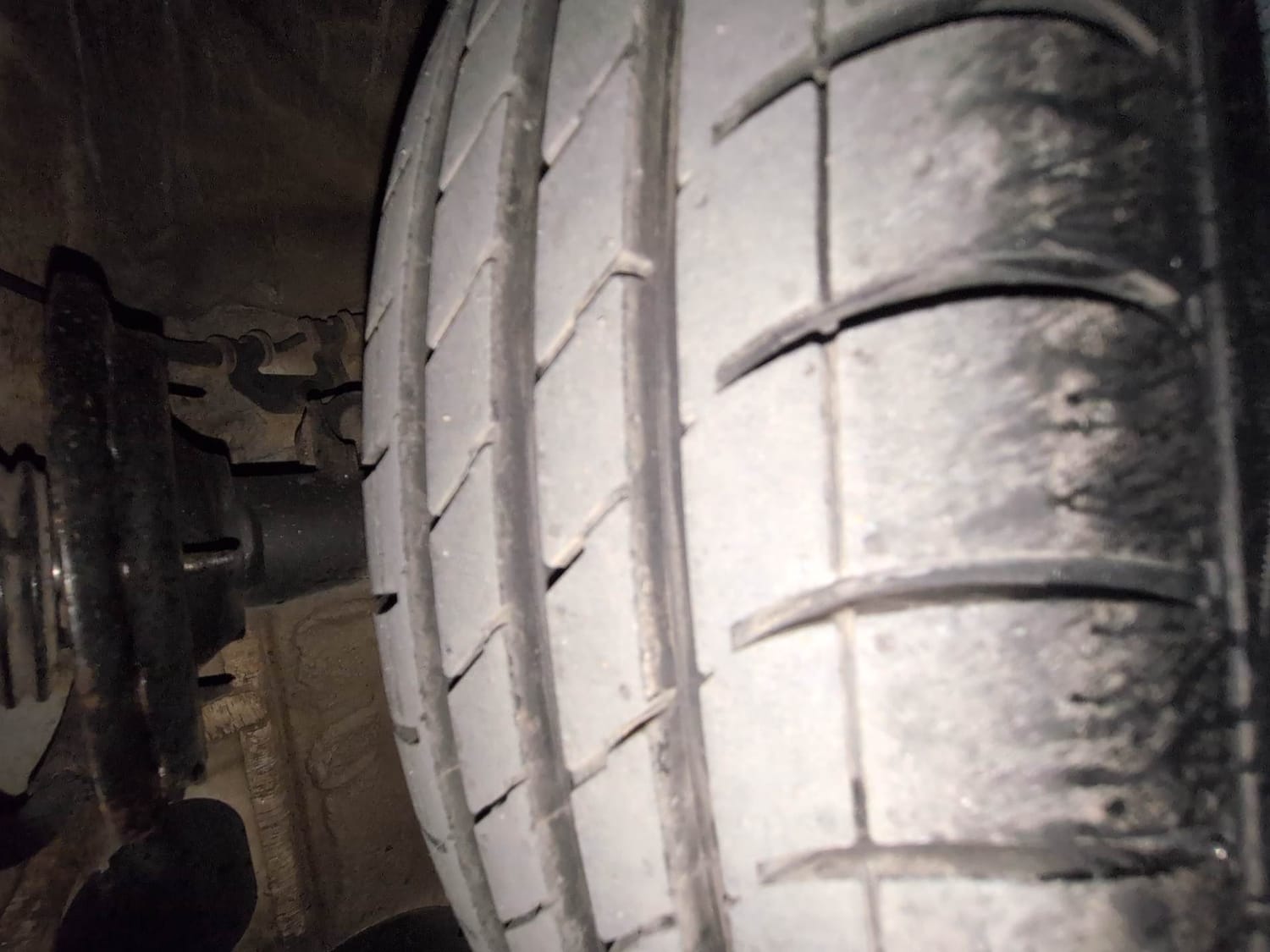 Used 2018 Hyundai Xcent S Petrol Manual tyres LEFT FRONT TYRE TREAD VIEW