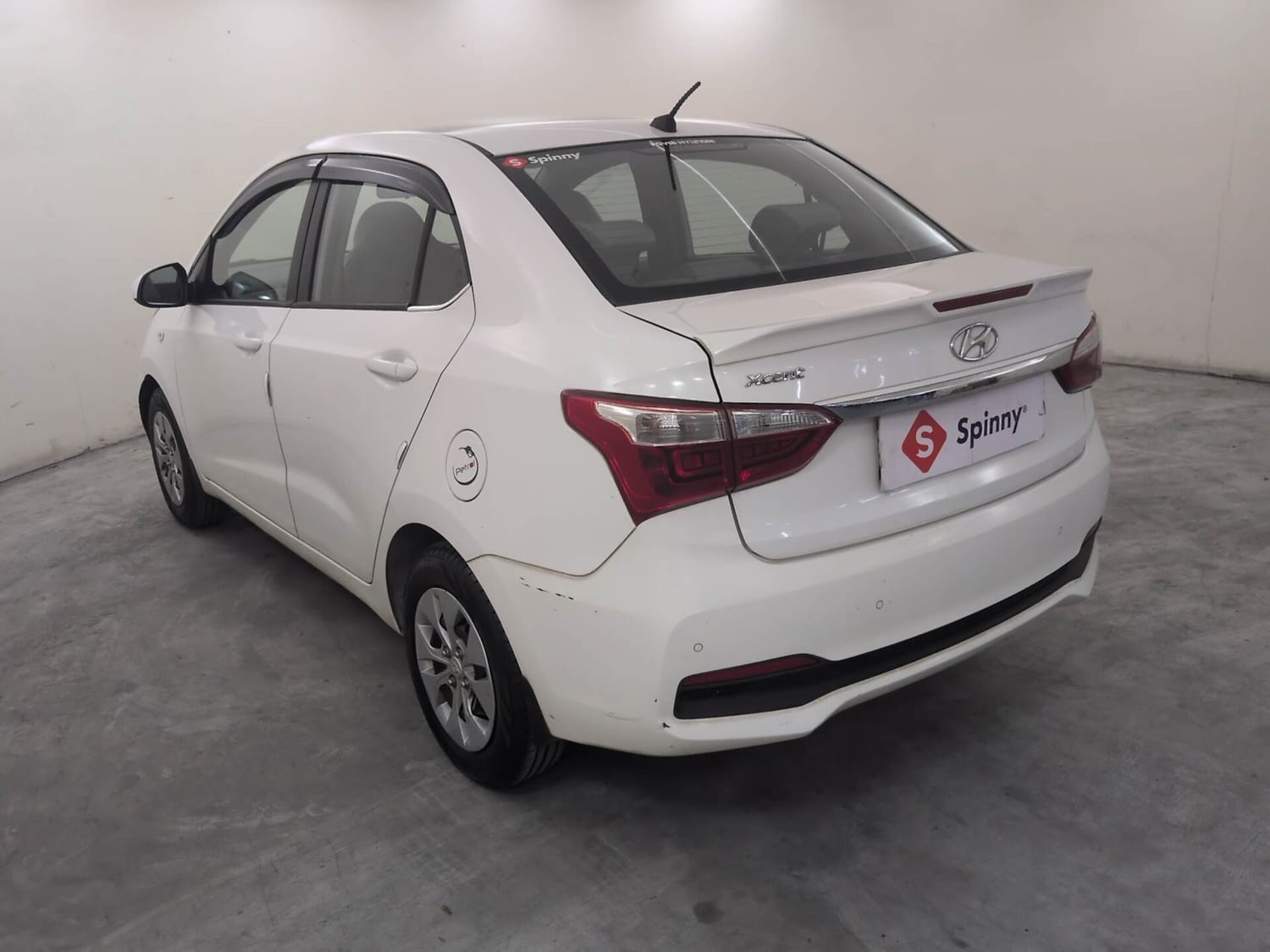 Used 2018 Hyundai Xcent S Petrol Manual exterior LEFT REAR CORNER VIEW