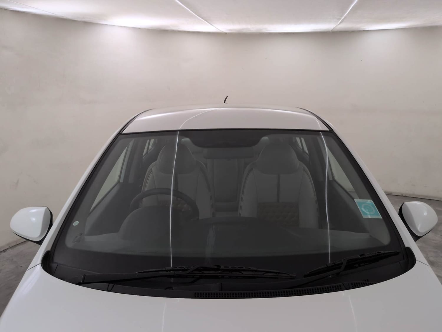 Used 2018 Hyundai Xcent S Petrol Manual exterior FRONT WINDSHIELD VIEW