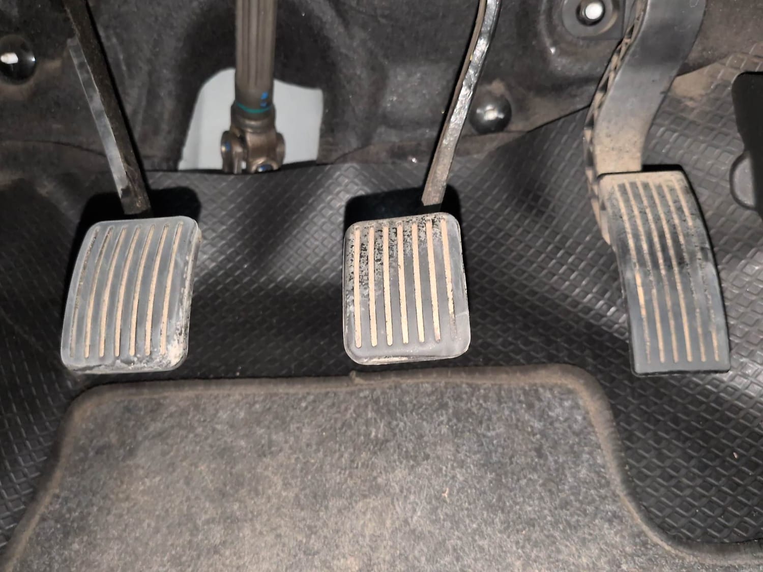 Used 2018 Hyundai Xcent S Petrol Manual interior PEDALS VIEW
