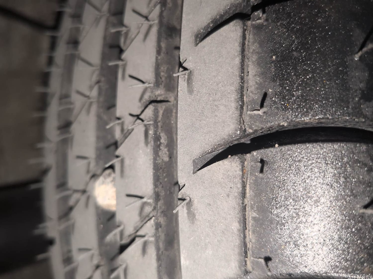 Used 2018 Hyundai Xcent S Petrol Manual tyres RIGHT REAR TYRE TREAD VIEW