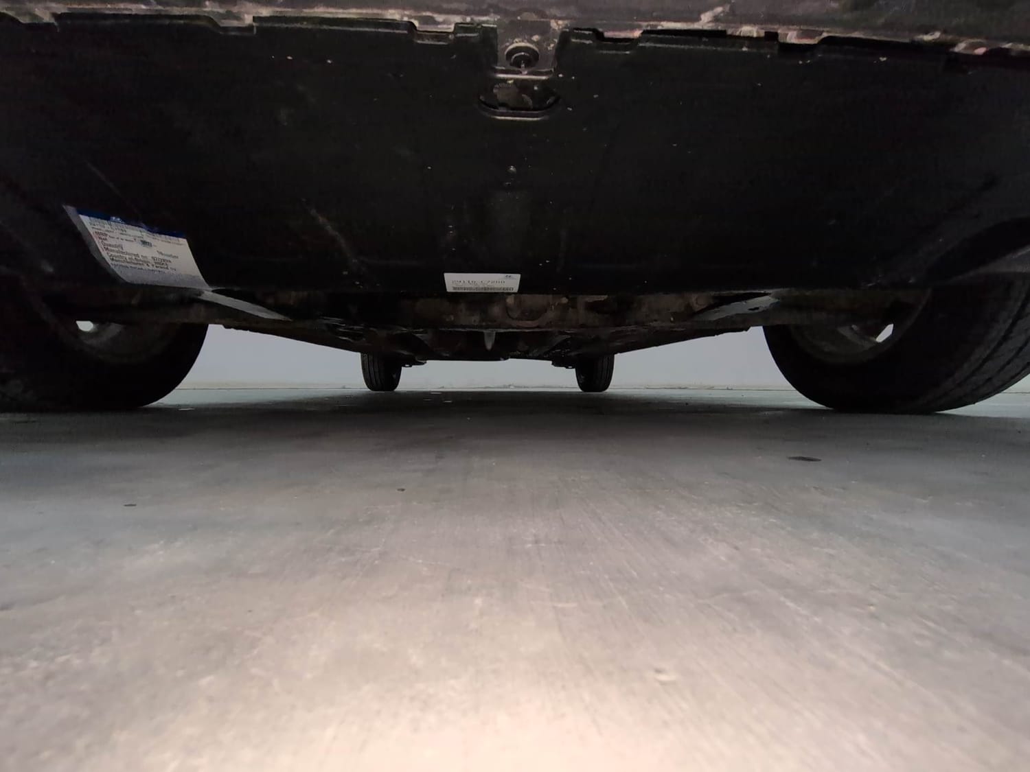 Used 2019 Hyundai Elite i20 Sportz Plus 1.2 Petrol Manual extra FRONT LEFT UNDERBODY VIEW