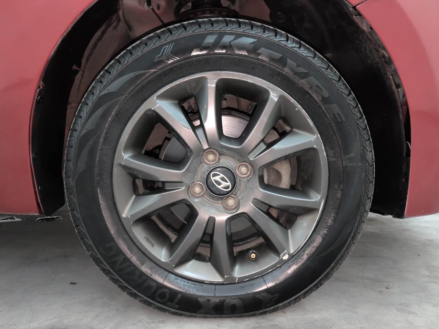 Used 2019 Hyundai Elite i20 Sportz Plus 1.2 Petrol Manual tyres RIGHT FRONT TYRE RIM VIEW