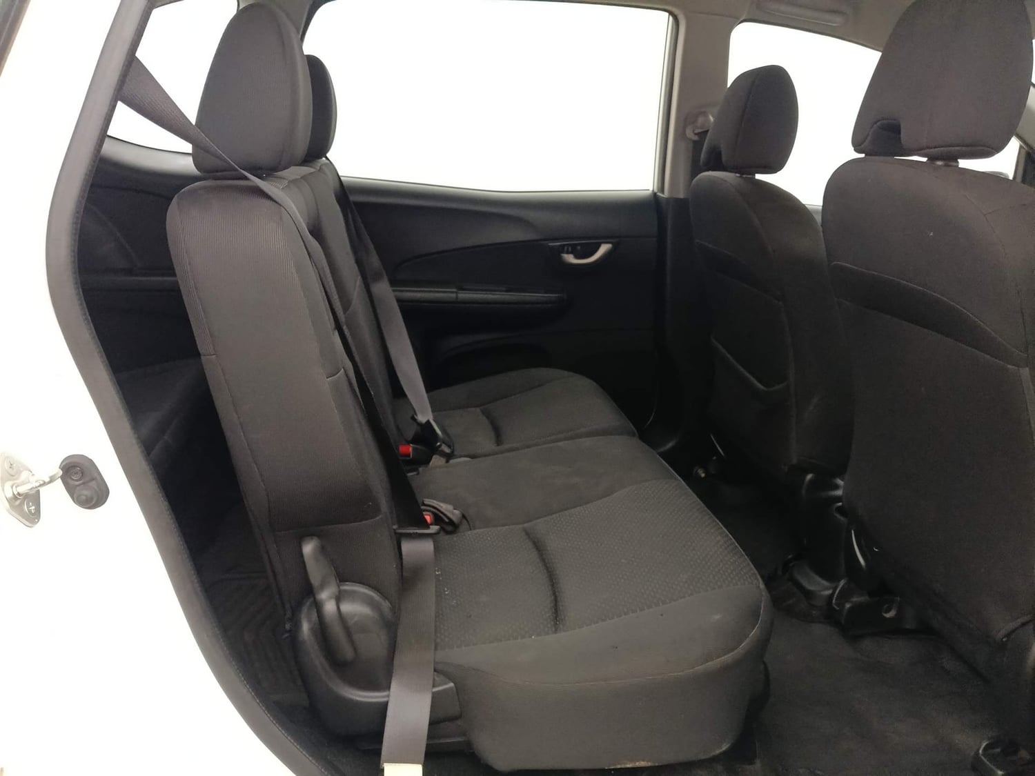 Used 2016 Honda BR-V S Petrol Petrol Manual interior RIGHT SIDE REAR DOOR CABIN VIEW