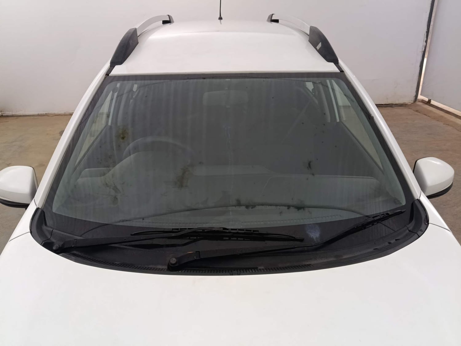 Used 2016 Honda BR-V S Petrol Petrol Manual exterior FRONT WINDSHIELD VIEW