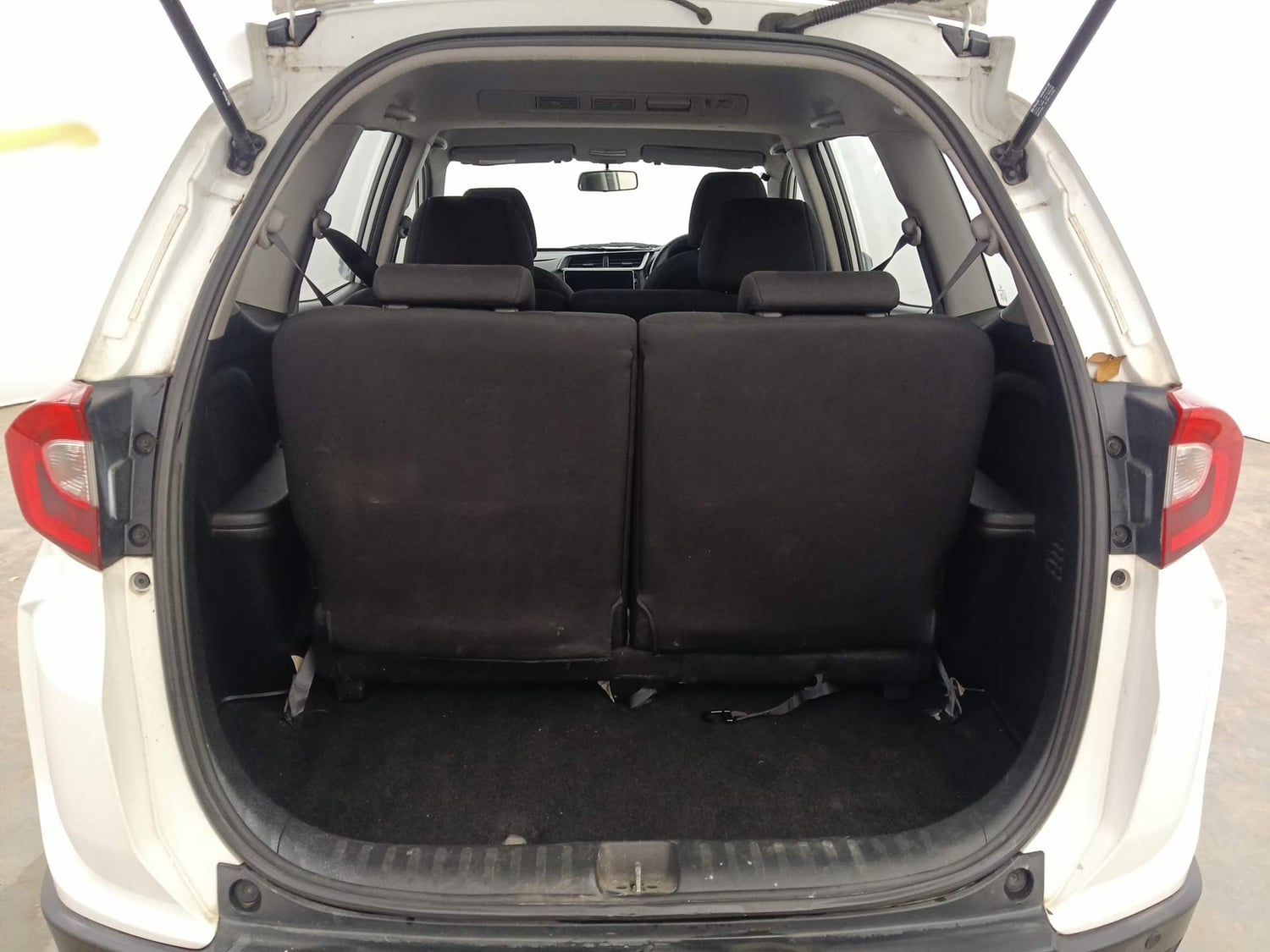 Used 2016 Honda BR-V S Petrol Petrol Manual interior DICKY INSIDE VIEW