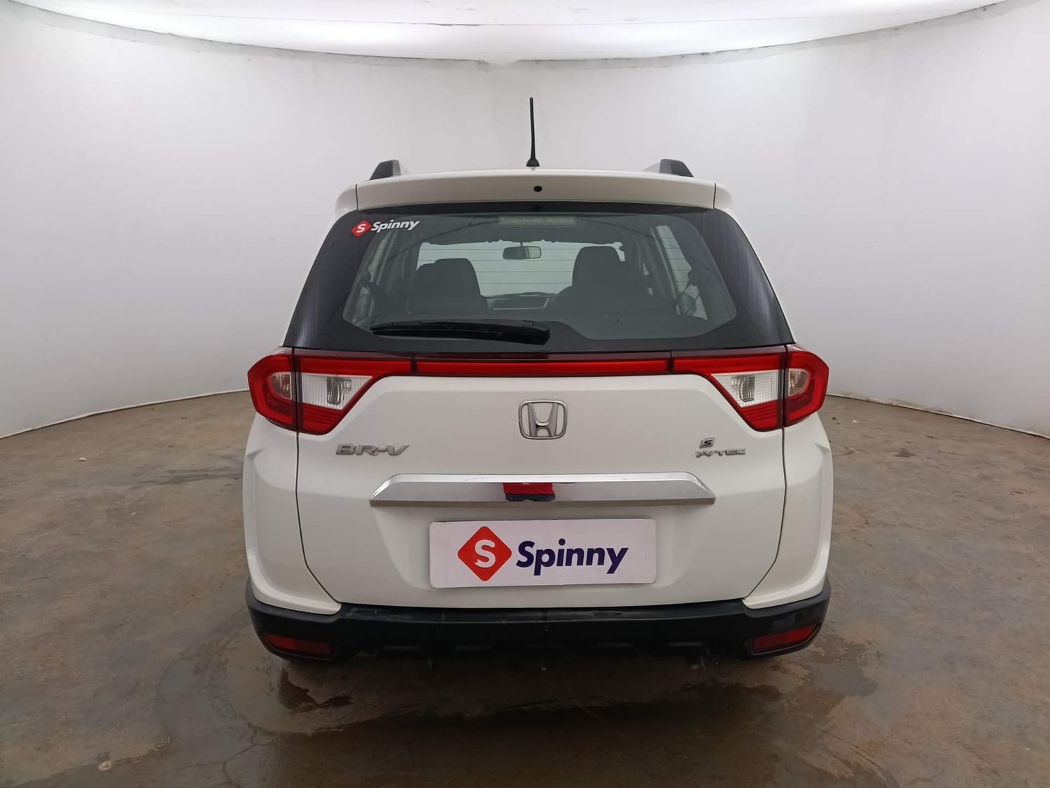 Used 2016 Honda BR-V S Petrol Petrol Manual exterior BACK VIEW