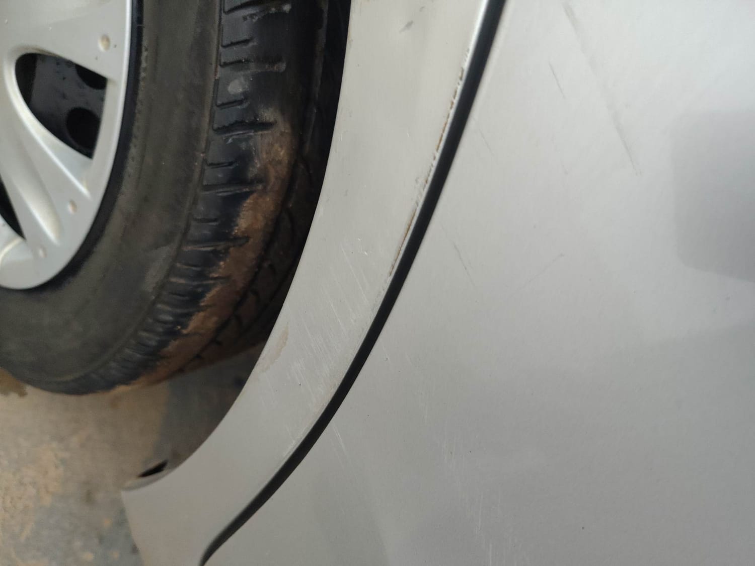 Used 2013 Honda Brio S MT Petrol Manual dents MINOR SCRATCH