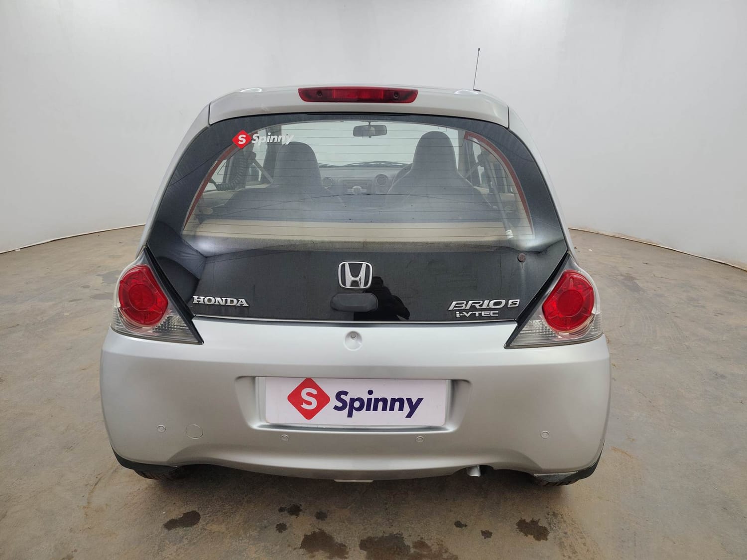 Used 2013 Honda Brio S MT Petrol Manual exterior BACK VIEW