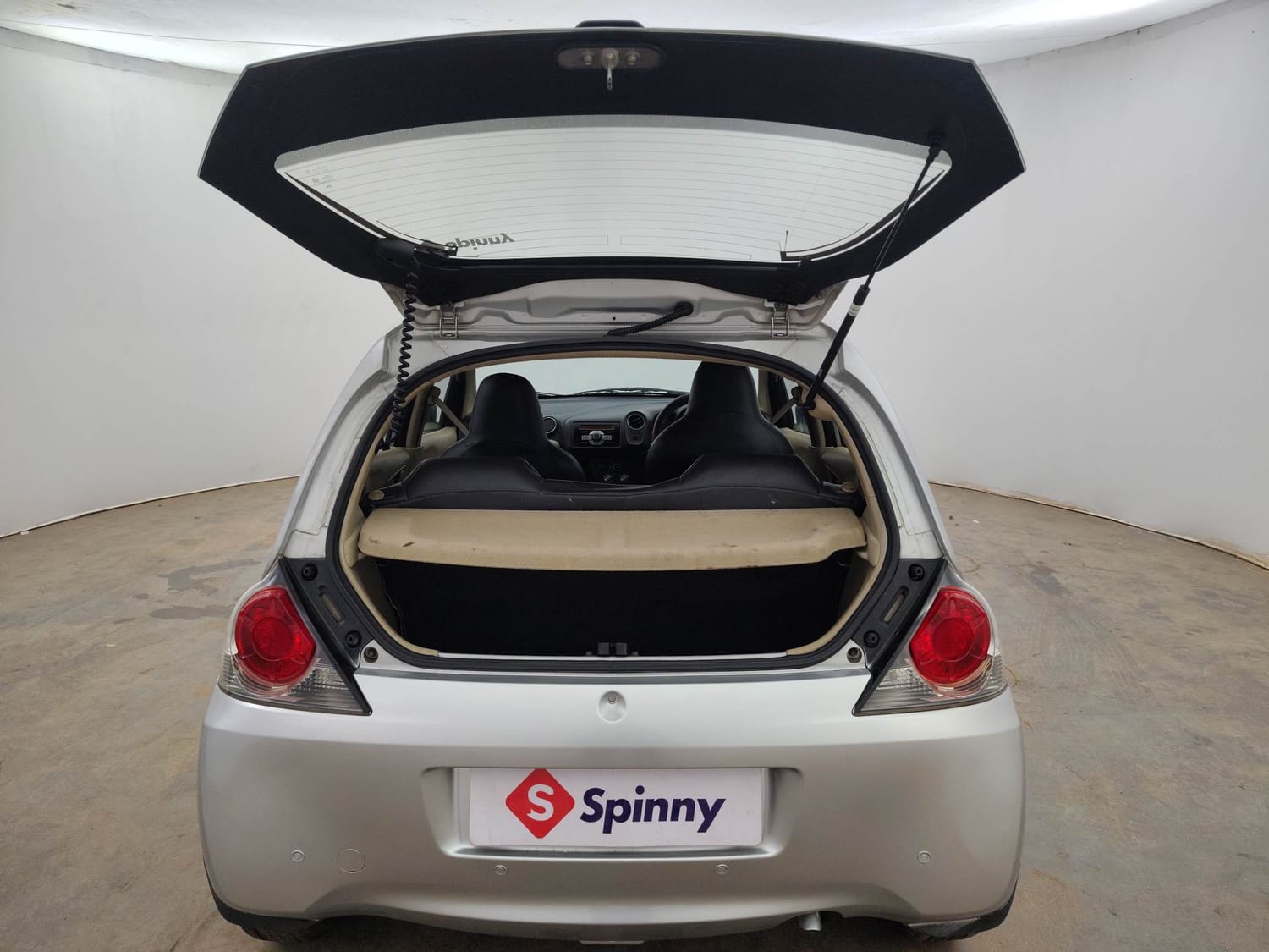 Used 2013 Honda Brio S MT Petrol Manual interior DICKY DOOR OPEN VIEW