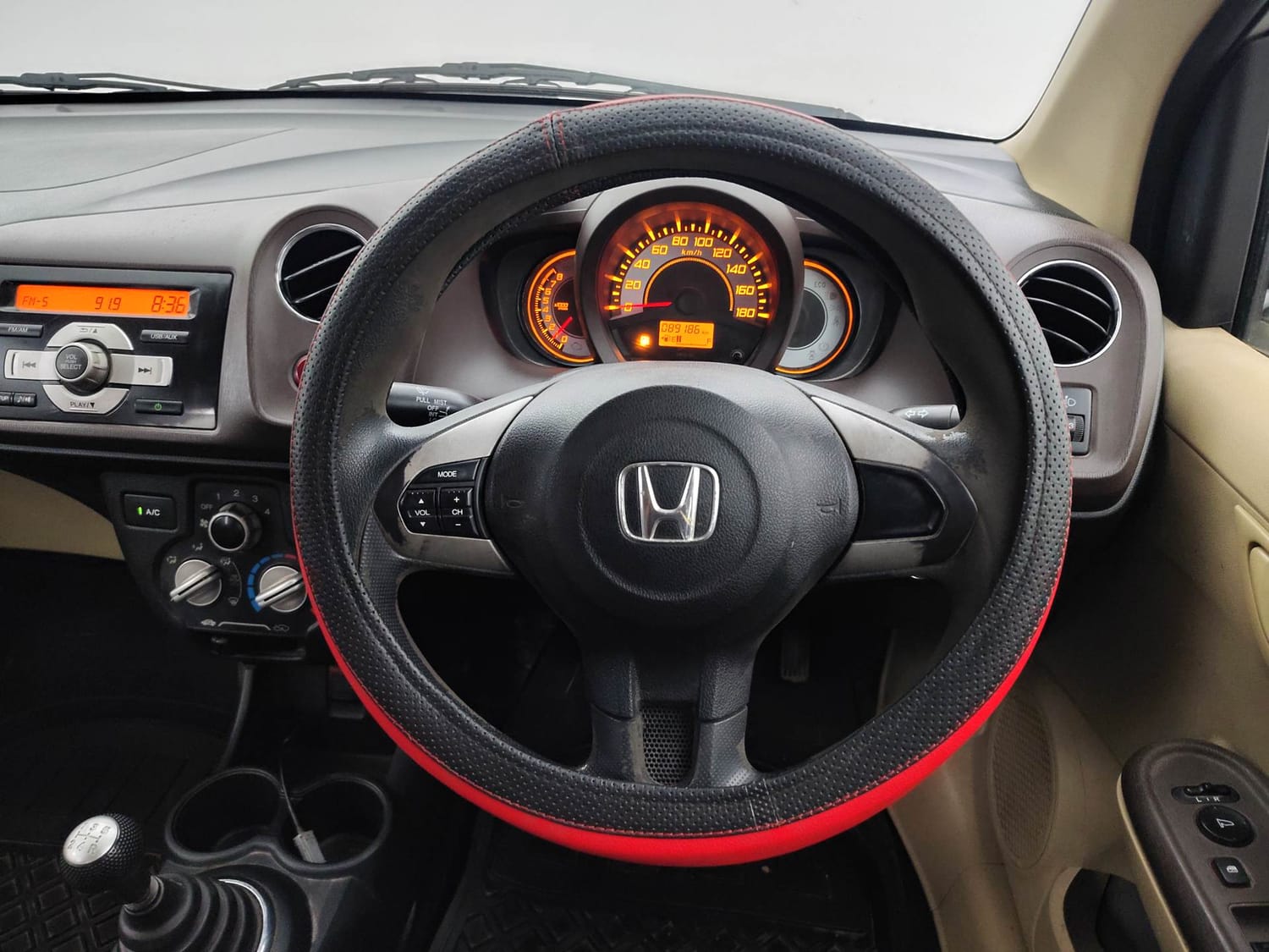 Used 2013 Honda Brio S MT Petrol Manual interior STEERING VIEW