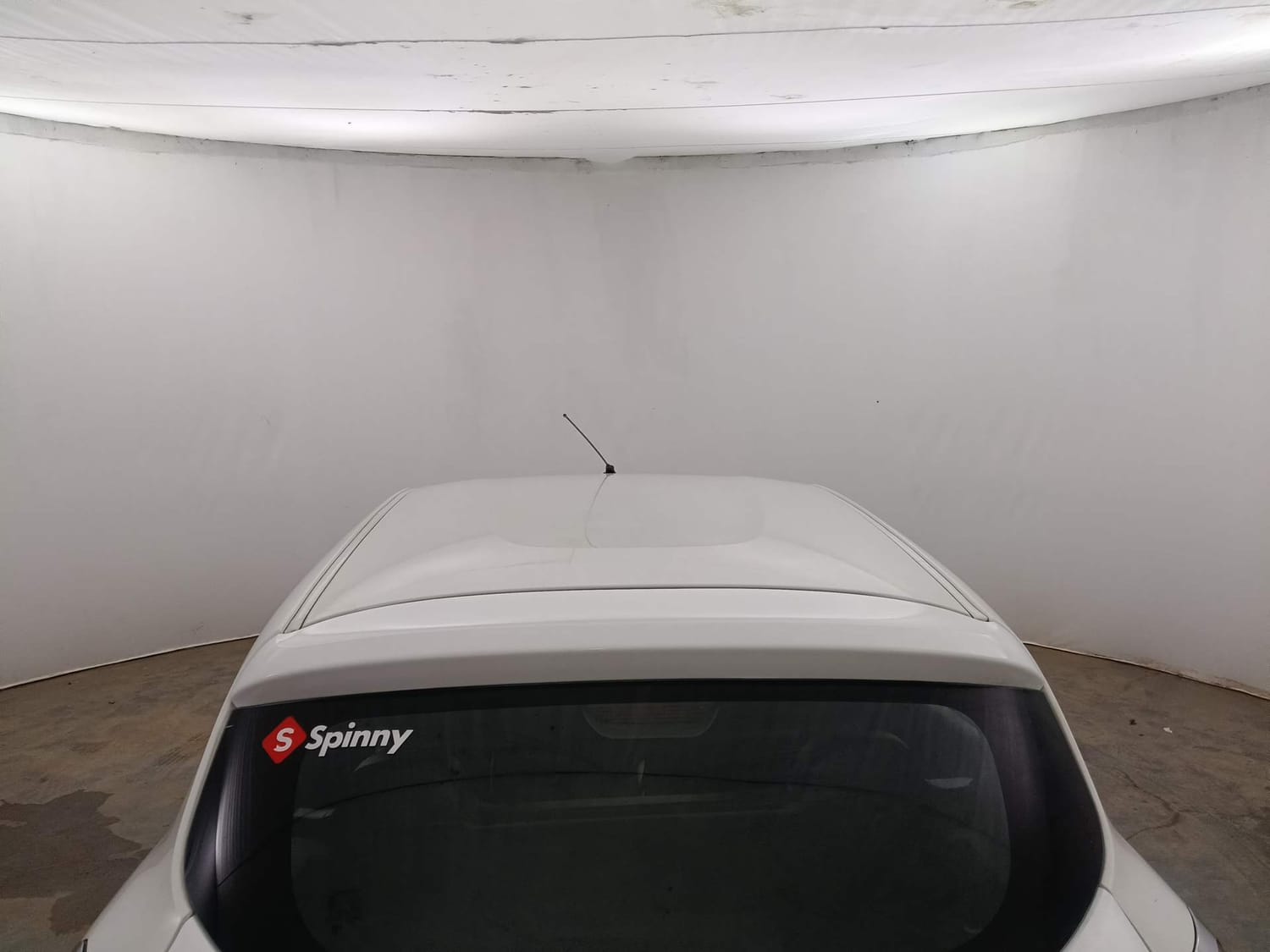 Used 2015 Renault Kwid RXL Petrol Manual exterior EXTERIOR ROOF VIEW