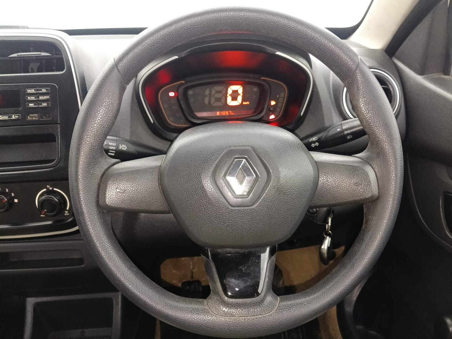 Used 2015 Renault Kwid RXL Petrol Manual interior STEERING VIEW