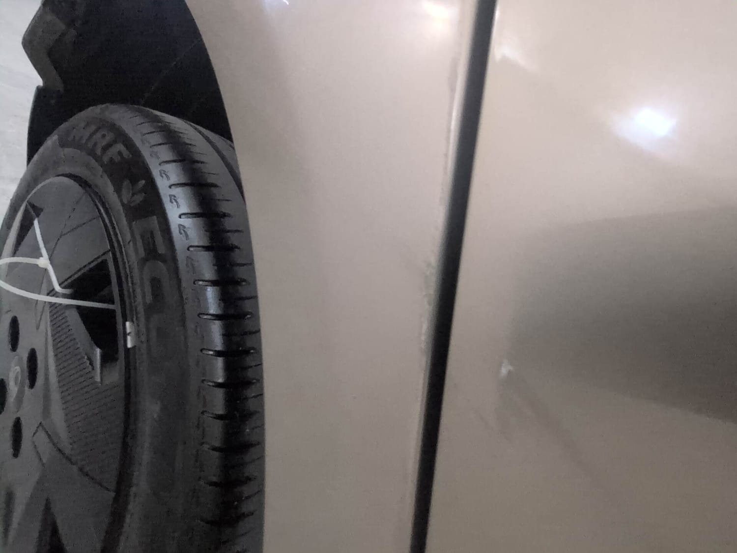 Used 2025 Tata Altroz Creative Petrol 5AMT Petrol Automatic dents MINOR DENT