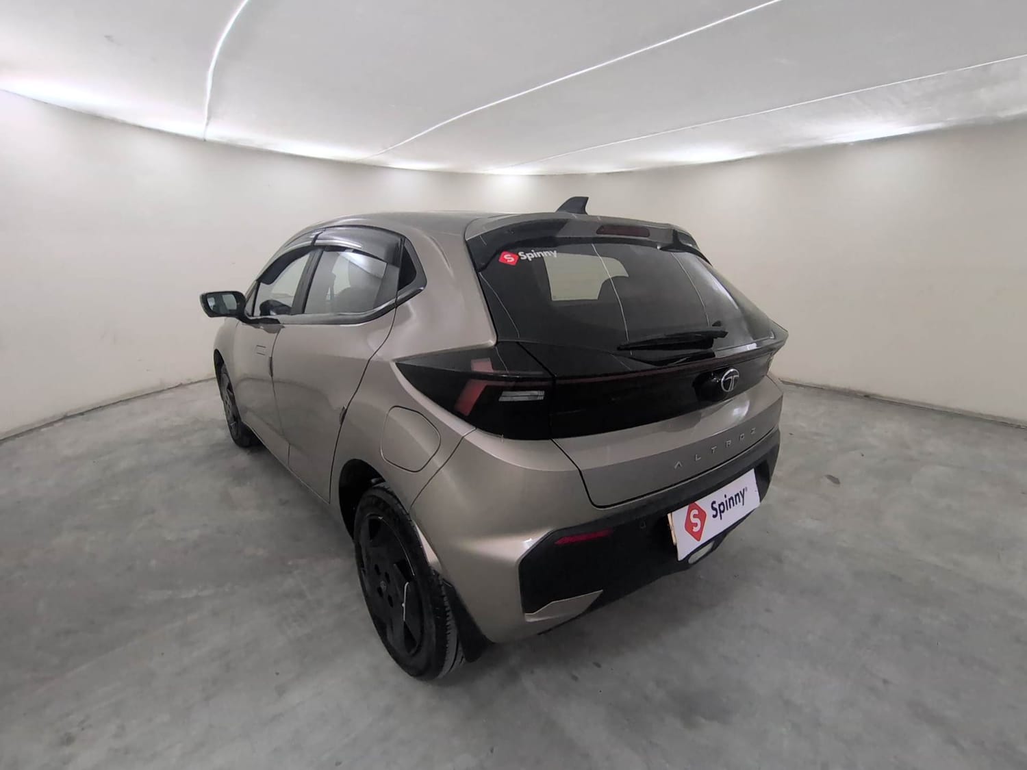 Used 2025 Tata Altroz Creative Petrol 5AMT Petrol Automatic exterior LEFT REAR CORNER VIEW