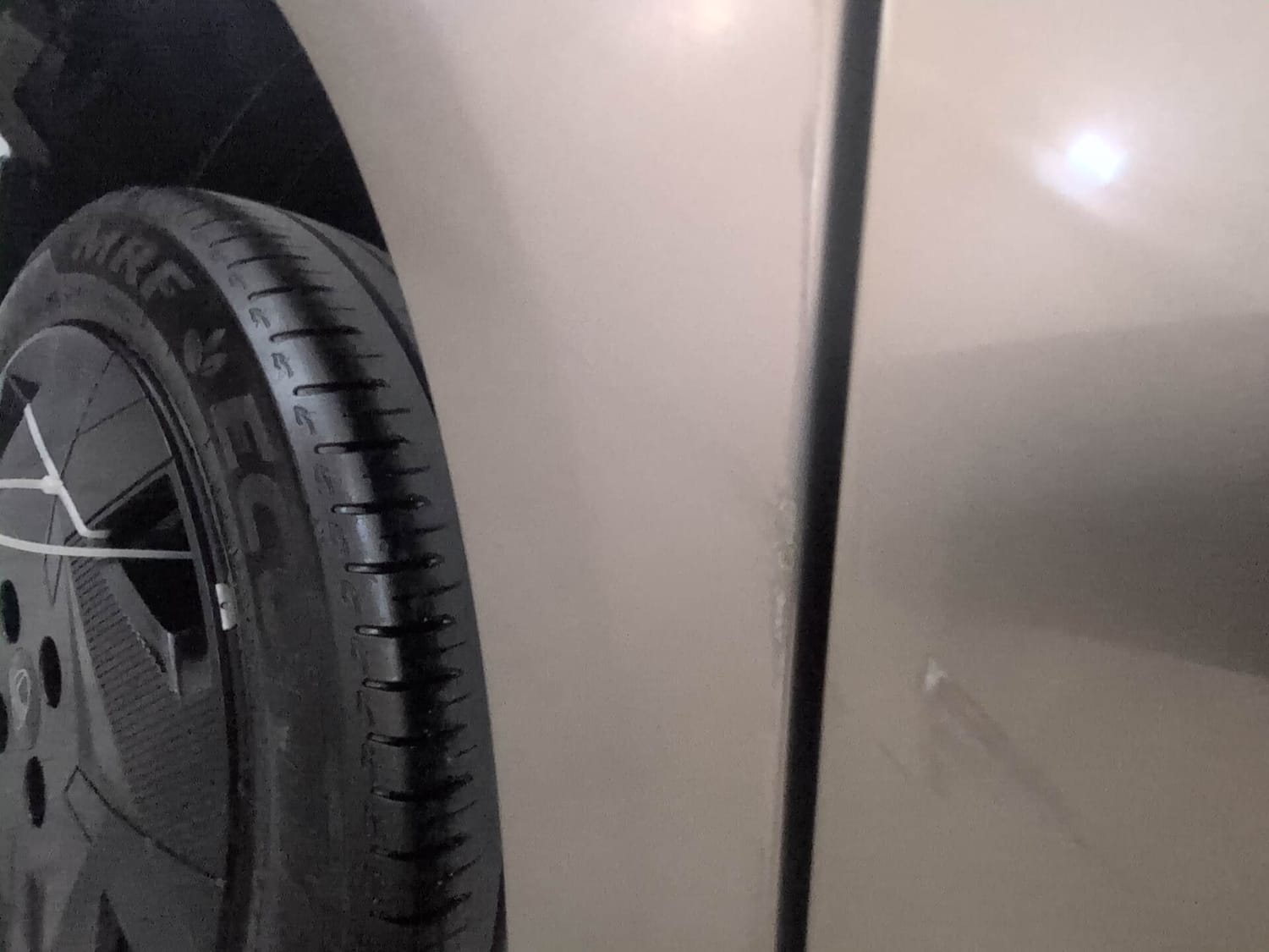 Used 2025 Tata Altroz Creative Petrol 5AMT Petrol Automatic dents MINOR SCRATCH