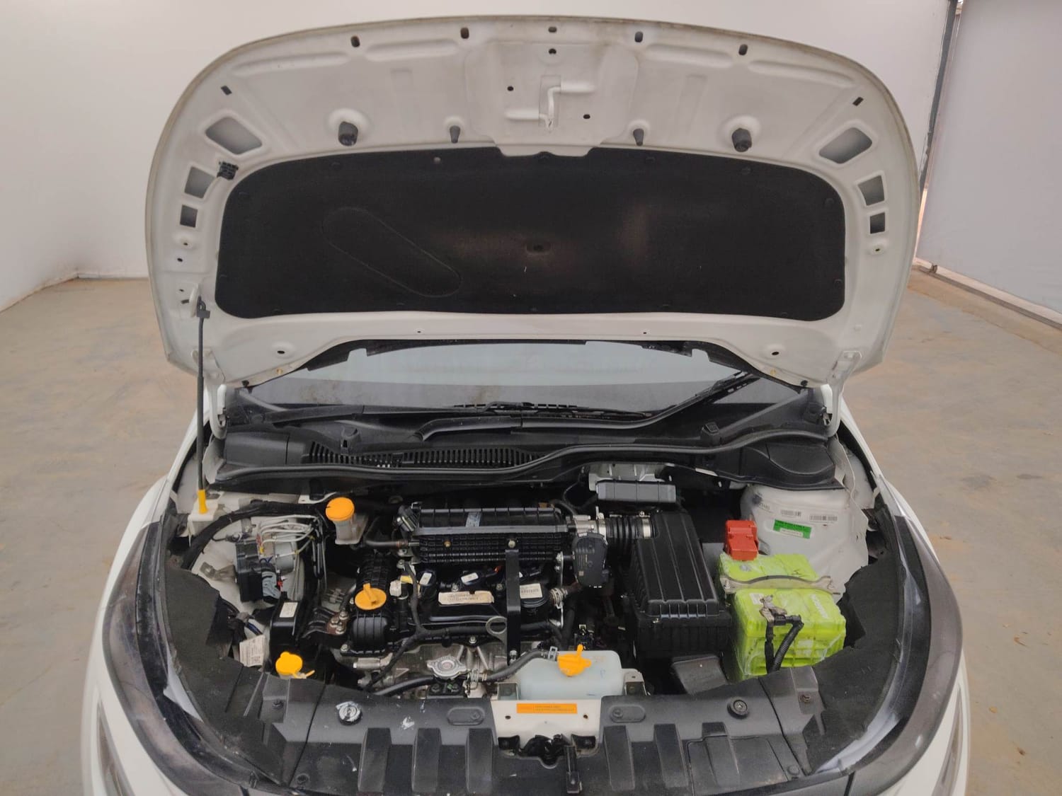 Used 2023 Tata Altroz XM Plus (S) Petrol Manual engine ENGINE & BONNET OPEN FRONT VIEW