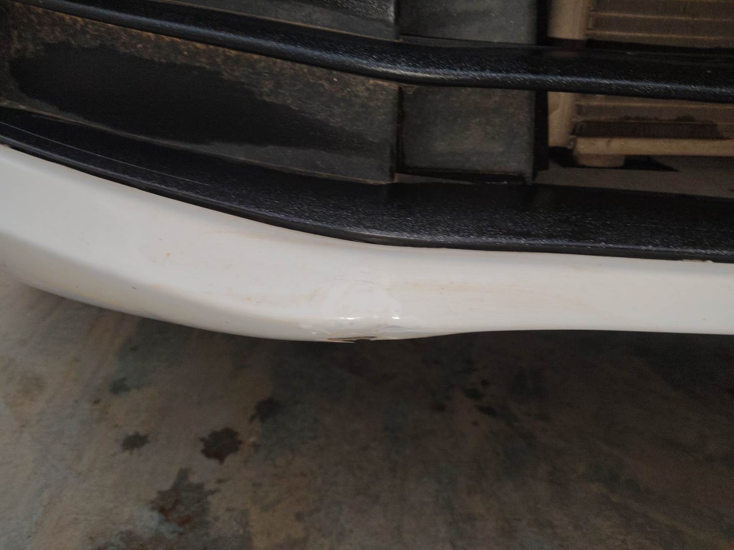 Used 2023 Tata Altroz XM Plus (S) Petrol Manual dents MINOR DENT