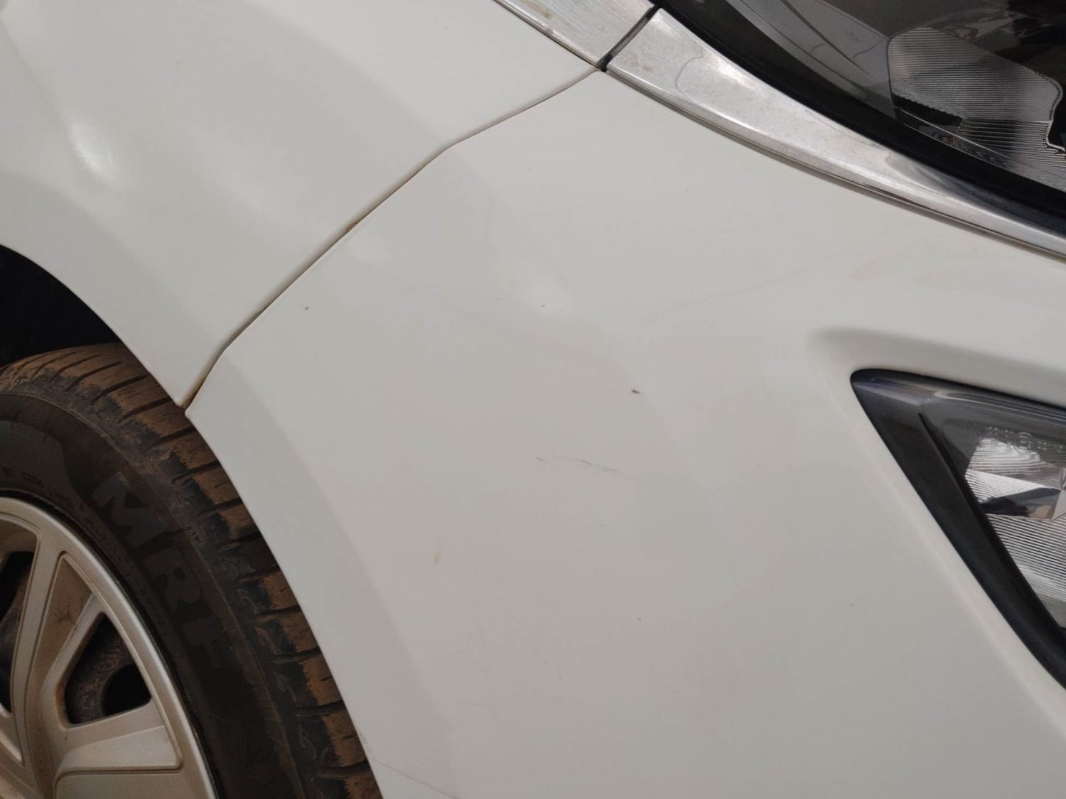 Used 2023 Tata Altroz XM Plus (S) Petrol Manual dents MINOR SCRATCH