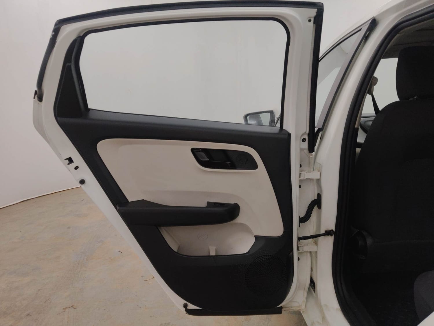 Used 2023 Tata Altroz XM Plus (S) Petrol Manual interior LEFT REAR DOOR OPEN VIEW