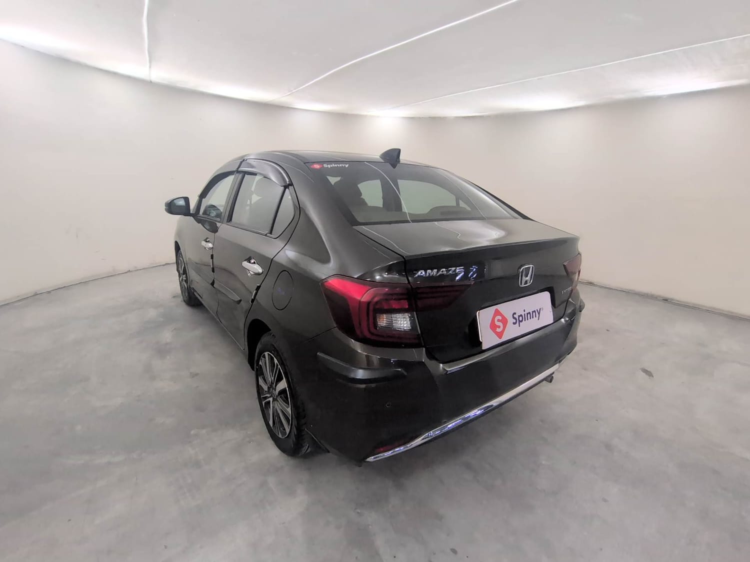 Used 2023 Honda Amaze VX 1.2 Petrol CVT Petrol Automatic exterior LEFT REAR CORNER VIEW