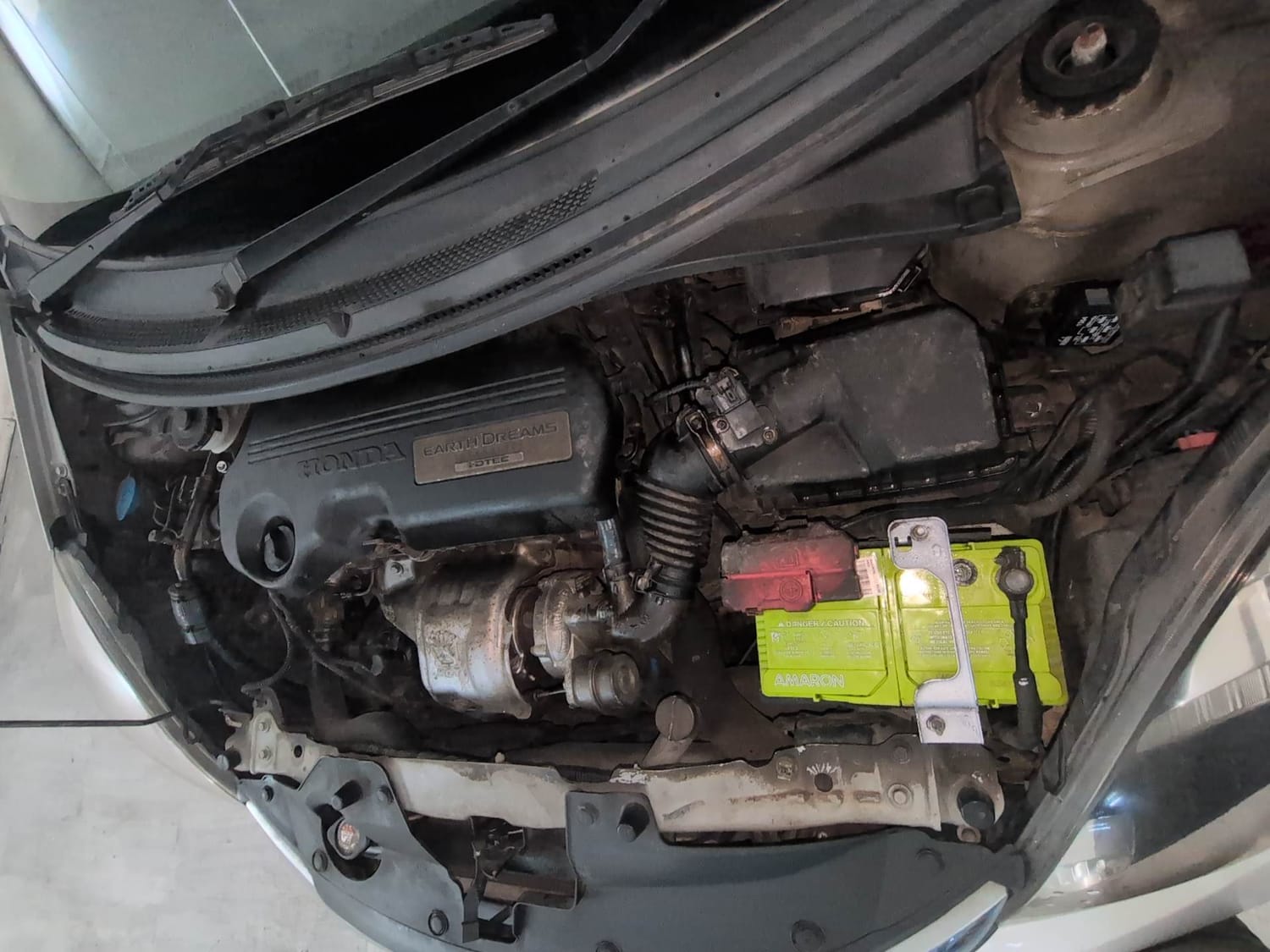 Used 2016 Honda Amaze 1.5 VX i-DTEC Diesel Manual engine ENGINE LEFT SIDE VIEW
