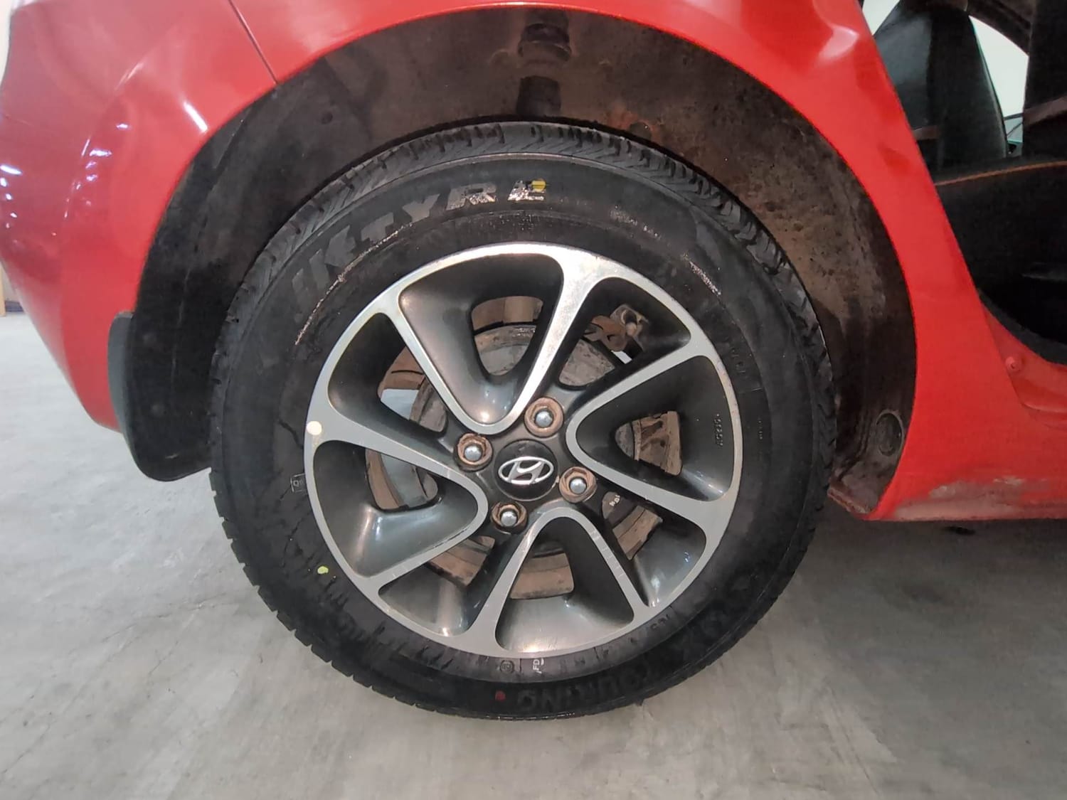 Used 2018 Hyundai Grand i10 Asta 1.2 Kappa VTVT Petrol Manual interior RIGHT SIDE REAR DOOR CABIN VIEW