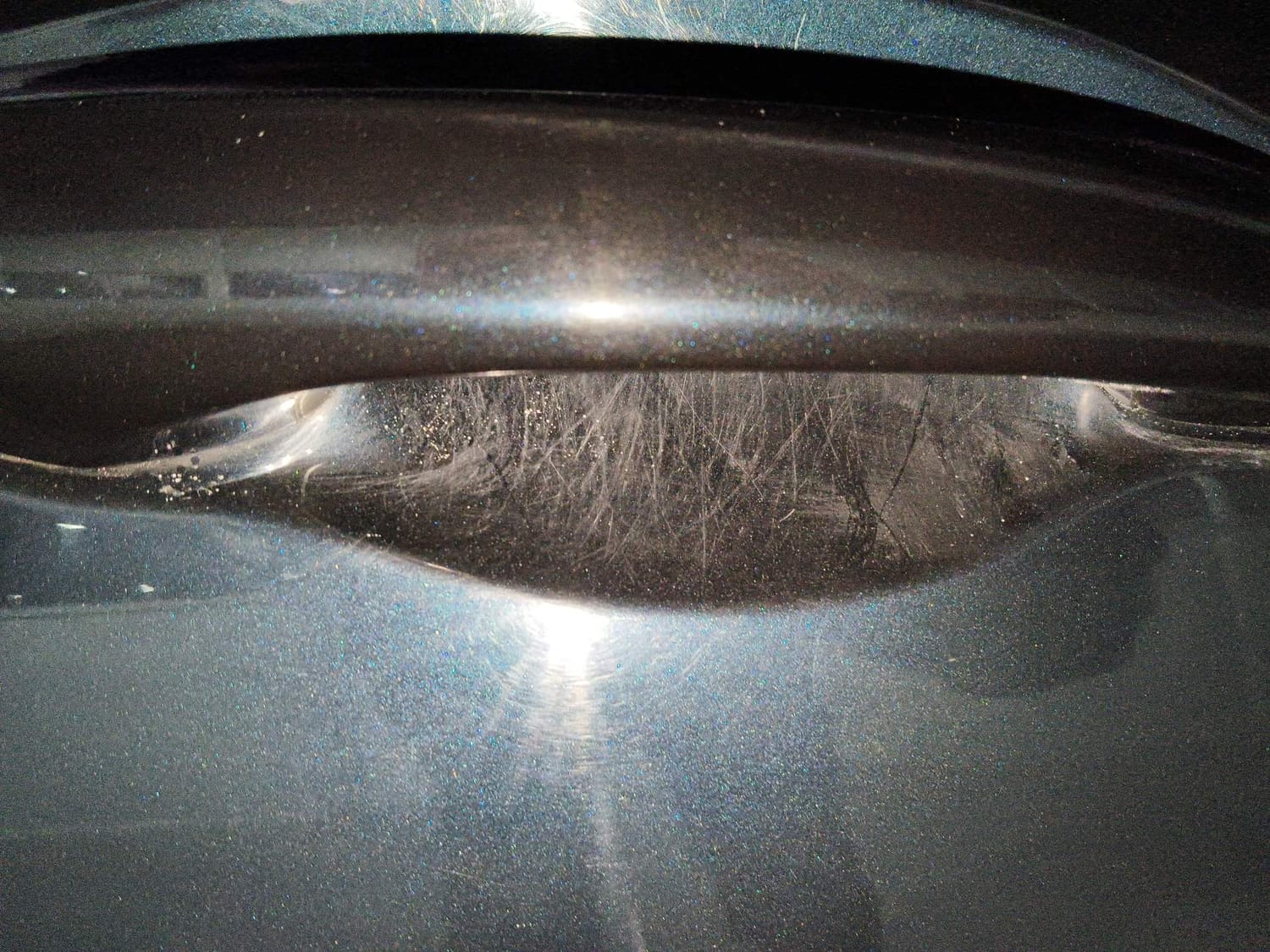 Used 2025 Hyundai i20 Sportz (O) 1.2 IVT Petrol Automatic dents MINOR SCRATCH