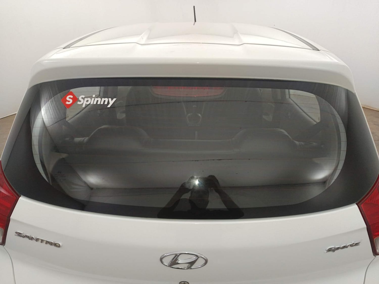 Used 2019 Hyundai Santro Sportz Petrol Manual exterior BACK WINDSHIELD VIEW