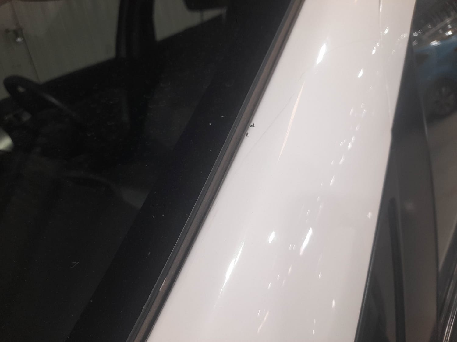 Used 2016 Ford EcoSport Titanium 1.5L Ti-VCT AT Petrol Automatic dents MINOR SCRATCH