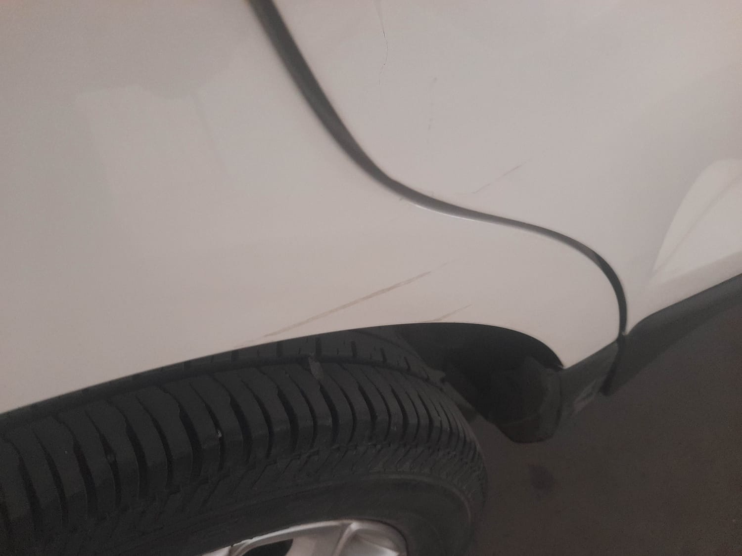 Used 2016 Ford EcoSport Titanium 1.5L Ti-VCT AT Petrol Automatic dents MINOR SCRATCH